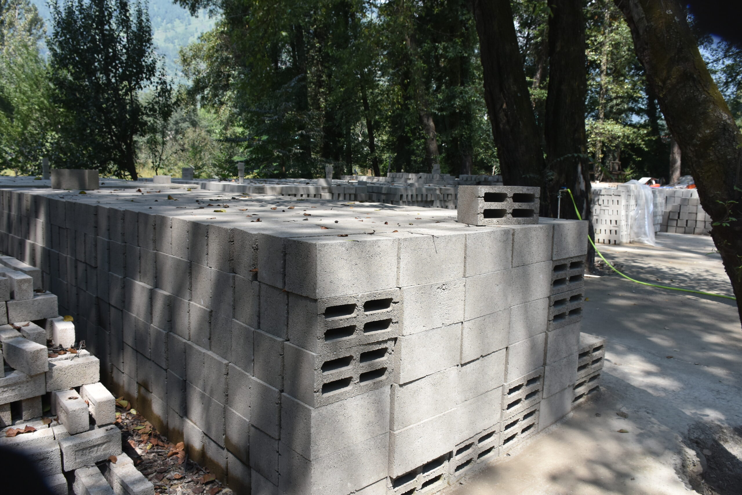 Him Eco Hollow Blocks